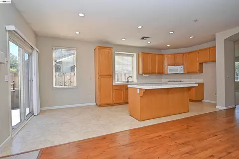 Other - 2245 Sabrina Way, Tracy, CA 95377 photo 2 of 12