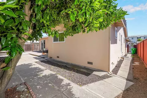 Exterior - 885 Devonshire Ave, San Leandro, CA 94579 photo 10 of 10