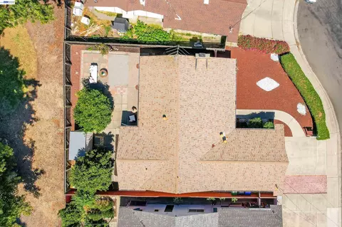 View/Area - 885 Devonshire Ave, San Leandro, CA 94579 photo 1 of 6