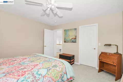 Bedroom - 82 Edgeview Ct, Discovery Bay, CA 94505 photo 4 of 6