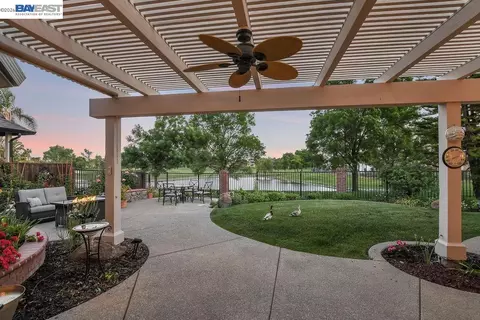 Exterior - 82 Edgeview Ct, Discovery Bay, CA 94505 photo 1 of 6