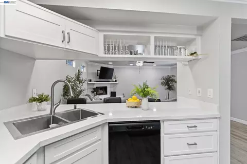 Kitchen - 15940 Warfield Rd, Lathrop, CA 95330 photo 1 of 3