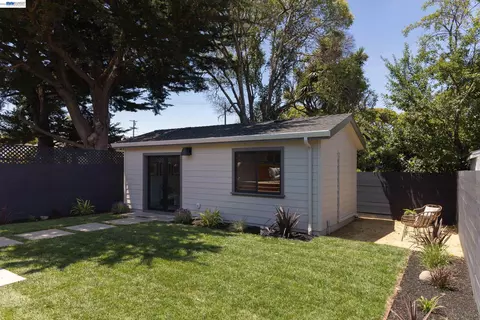 Exterior - 1646 10th St, Berkeley, CA 94710 photo 12 of 19