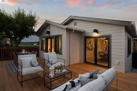 Exterior - 1646 10th St, Berkeley, CA 94710 photo 16 of 19