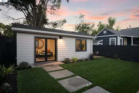 Exterior - 1646 10th St, Berkeley, CA 94710 photo 15 of 19