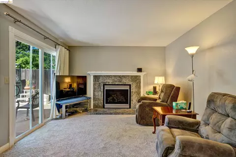 Living - 113 Pierre Ct, Vallejo, CA 94591 photo 1 of 1