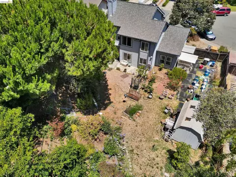 View/Area - 113 Pierre Ct, Vallejo, CA 94591 photo 2 of 3