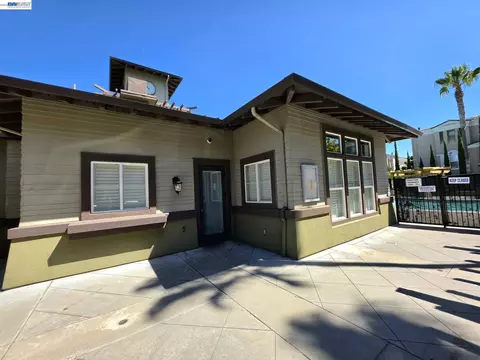 Exterior - 831 Heavenly Pl, Milpitas, CA 95035 photo 12 of 19