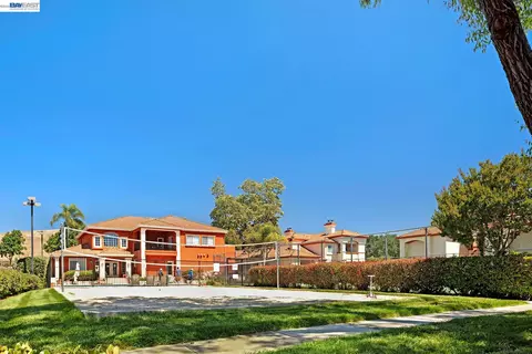Exterior - 7003 Stagecoach Rd #D, Dublin, CA 94568 photo 31 of 41