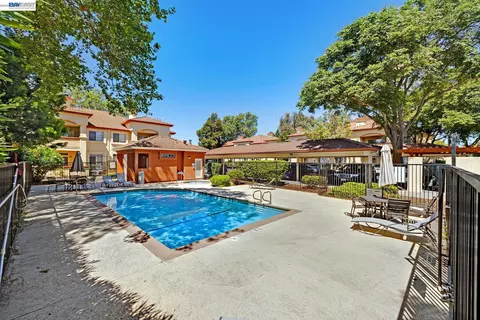 Exterior - 7003 Stagecoach Rd #D, Dublin, CA 94568 photo 27 of 41