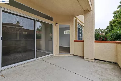 Exterior - 7003 Stagecoach Rd #D, Dublin, CA 94568 photo 11 of 41