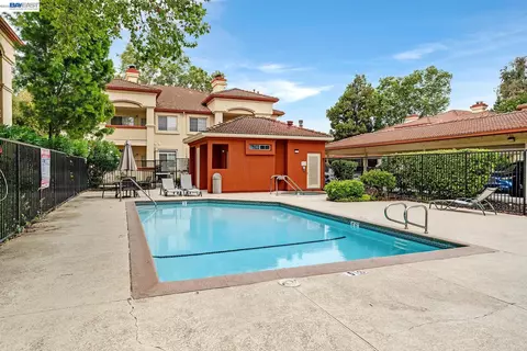 Exterior - 7003 Stagecoach Rd #D, Dublin, CA 94568 photo 24 of 41