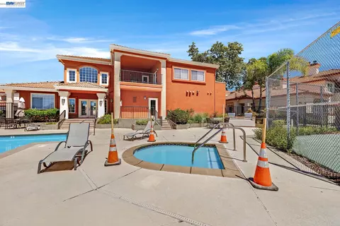 Exterior - 7003 Stagecoach Rd #D, Dublin, CA 94568 photo 32 of 41
