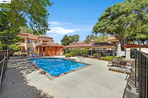 Exterior - 7003 Stagecoach Rd #D, Dublin, CA 94568 photo 26 of 41