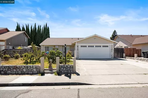 79 Barlow Ct, Fairfield, CA 94533 photo 2