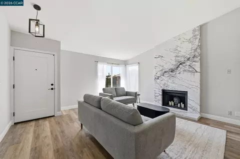 22604 Mossy Rock Dr, Fairview, CA 94541 photo 6