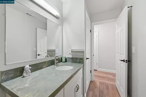 22604 Mossy Rock Dr, Fairview, CA 94541 photo 22