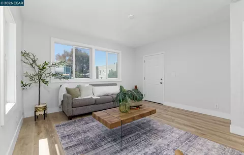 Living - 226 W 9th St, Pittsburg, CA 94565 photo 4 of 4