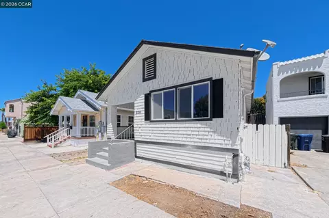 Exterior - 226 W 9th St, Pittsburg, CA 94565 photo 1 of 4