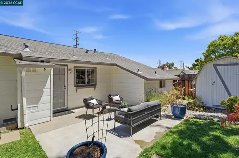 Exterior - 210 Vista Way, Martinez, CA 94553 photo 10 of 13