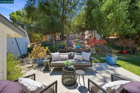 Exterior - 210 Vista Way, Martinez, CA 94553 photo 8 of 13