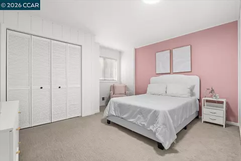 Bedroom - 114 Combs Ln, Vallejo, CA 94590 photo 2 of 6