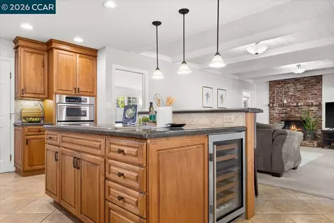 Kitchen - 114 Combs Ln, Vallejo, CA 94590 photo 1 of 11