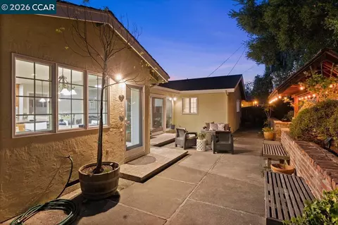 Exterior - 114 Combs Ln, Vallejo, CA 94590 photo 11 of 16