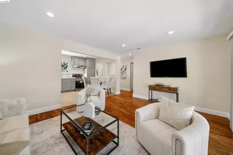 Living - 1864 Canton, Milpitas, CA 95035 photo 3 of 5