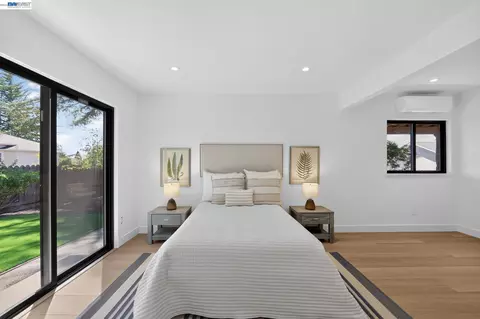 Bedroom - 23884 Madeiros Ave, Fairview, CA 94541 photo 3 of 7