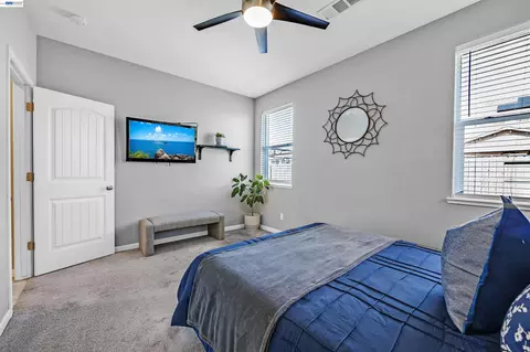 Bedroom - 1589 Friendly, Manteca, CA 95337 photo 2 of 15