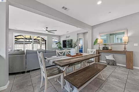 Dining - 1589 Friendly, Manteca, CA 95337 photo 1 of 1