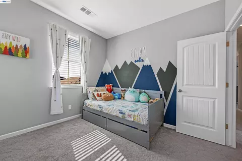Bedroom - 1589 Friendly, Manteca, CA 95337 photo 15 of 15