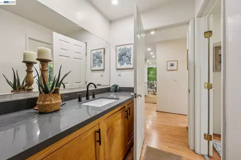 2700 Le Conte Ave #406, Berkeley, CA 94709 photo 20