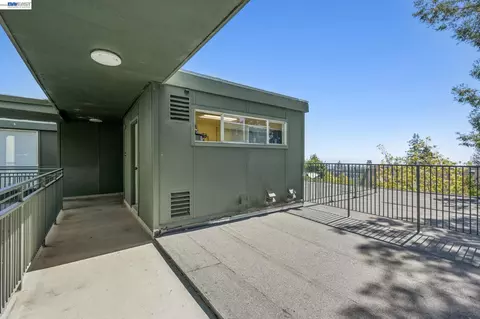 2700 Le Conte Ave #406, Berkeley, CA 94709 photo 40