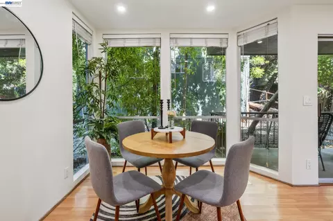2700 Le Conte Ave #406, Berkeley, CA 94709 photo 13
