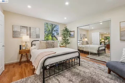 2700 Le Conte Ave #406, Berkeley, CA 94709 photo 23
