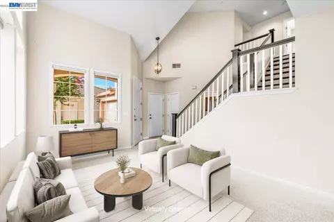 2042 Dahlia Cmn, Livermore, CA 94551
