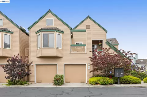 13 Regulus Ct, Alameda, CA 94501 photo 2