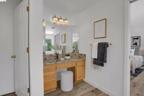 Bath - 805 Devonshire Loop, Brentwood, CA 94513 photo 5 of 7