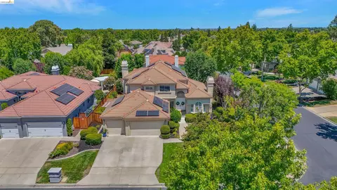 View/Area - 805 Devonshire Loop, Brentwood, CA 94513 photo 1 of 8