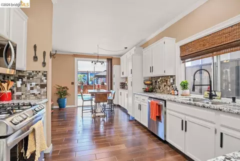 Kitchen - 4798 Canopy Ln, Oakley, CA 94561 photo 1 of 2