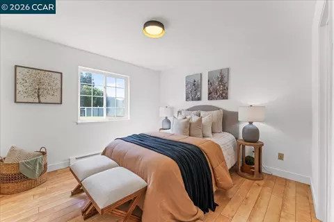 Bedroom - 401 Lighthouse, Vallejo, CA 94590 photo 2 of 2