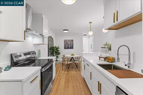 Kitchen - 401 Lighthouse, Vallejo, CA 94590 photo 2 of 2