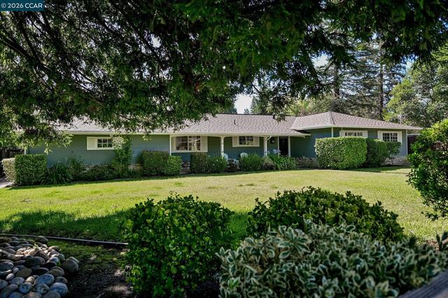 101 Camino Amigo Ct, Danville, CA 94526