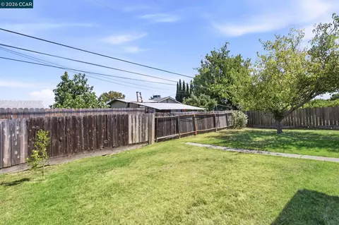 Exterior - 1548 James St, Fairfield, CA 94533 photo 12 of 13