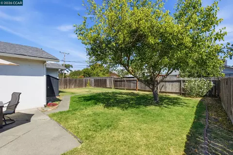 Exterior - 1548 James St, Fairfield, CA 94533 photo 9 of 13