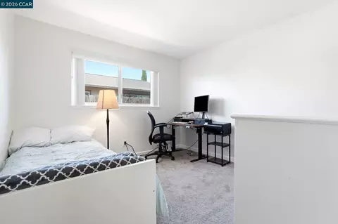 Bedroom - 1548 James St, Fairfield, CA 94533 photo 1 of 6