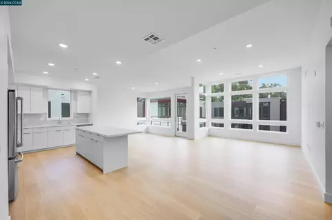 Living - 3664 Mt Diablo #E-312, Lafayette, CA 94549 photo 5 of 5