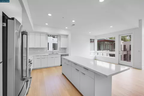 Kitchen - 3664 Mt Diablo #E-312, Lafayette, CA 94549 photo 1 of 1